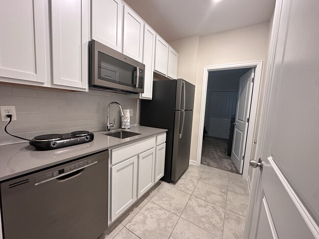 Building Photo - 4431 Bluff Oak Loop