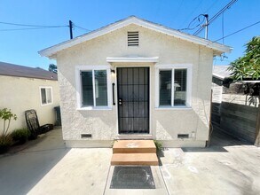 Building Photo - 3416 Granada Ave