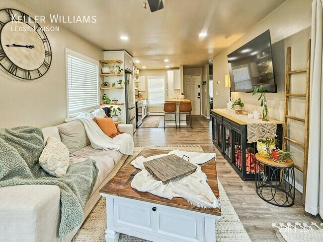 Foto del edificio - 4205 N Carefree Cir