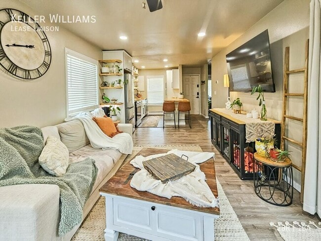 Photo - 4205 N Carefree Cir Apartment