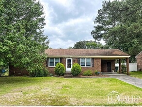 Building Photo - 113 Belmont Dr