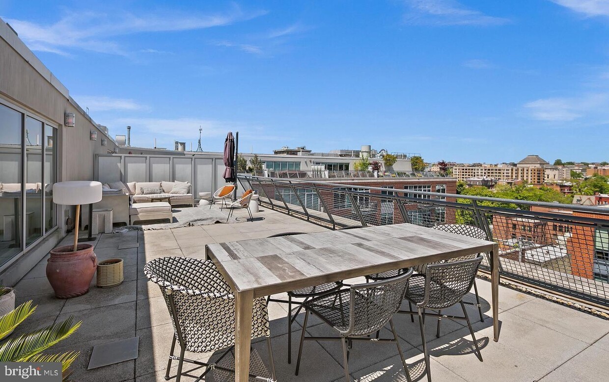 Primary Photo - 1515 15th St NW