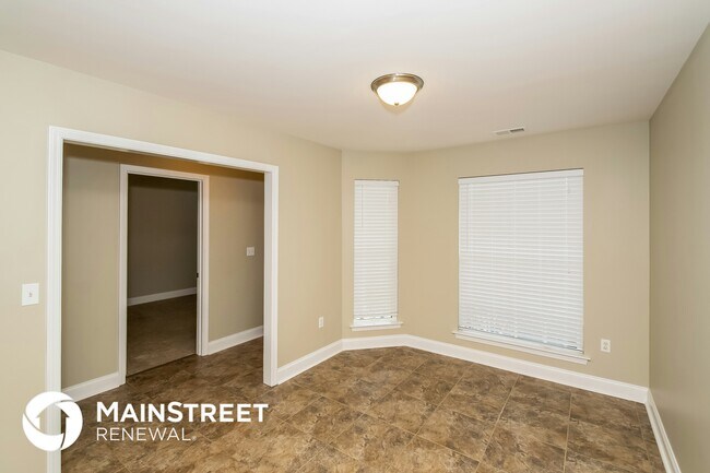 Foto del edificio - 450 Marsh Cir