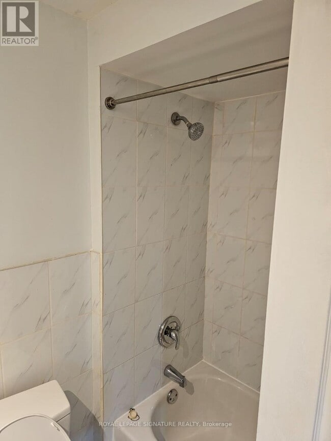 Building Photo - 40 Shell Dr