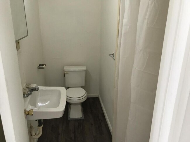 Building Photo - 49 South 19th Street