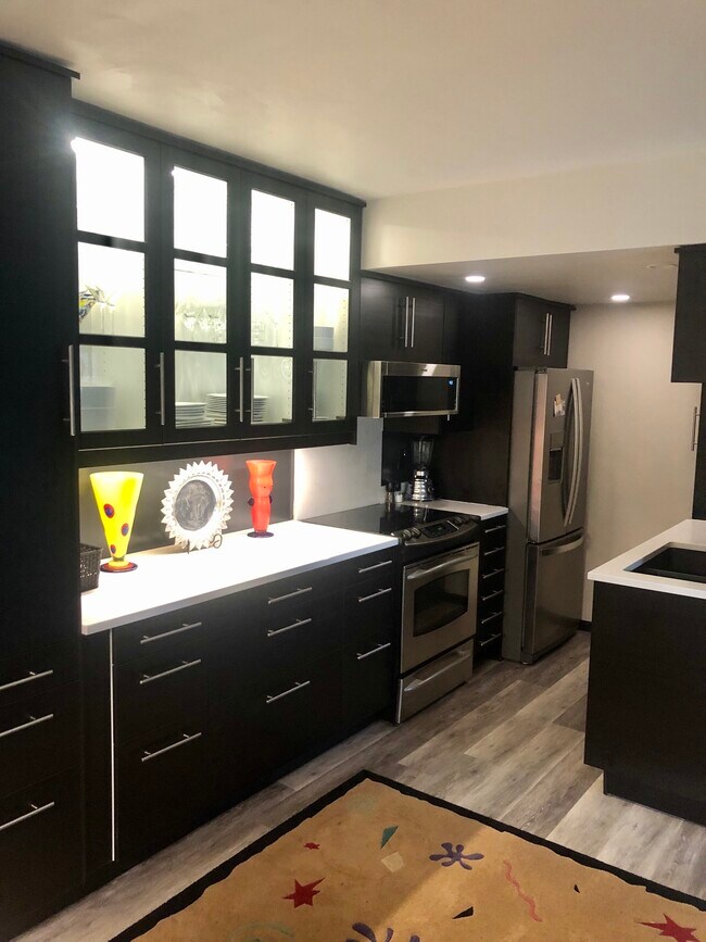 Cabinet and under counter lighting - 3680 Independence Ave S