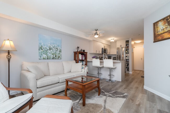 Building Photo - 3215 Cowichan Lake Rd