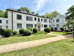 Building Photo - 1700 N Elm St