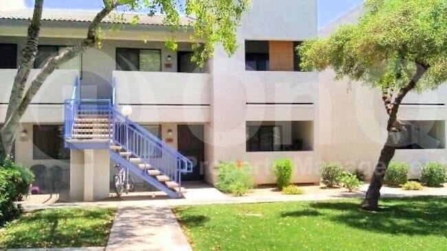 Building Photo - 3301 E Earll Dr