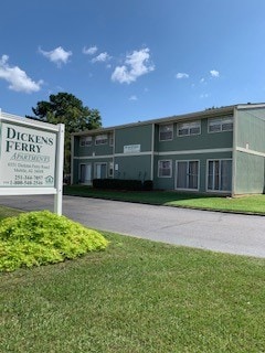 Building Photo - Dickens Ferry Apartments