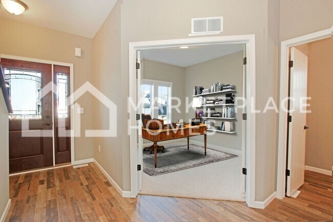 Foto del edificio - 3738 Byram Circle