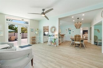 Building Photo - 1971 Holiday Ln