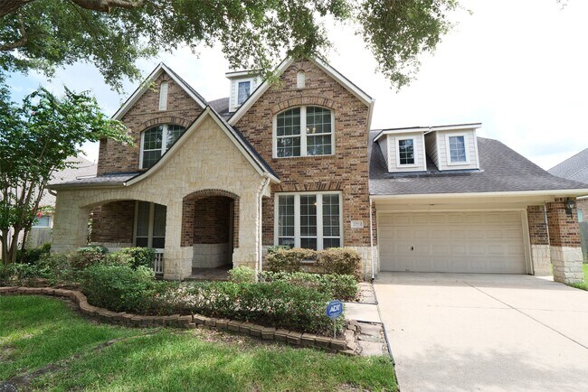 Foto del edificio - 22719 Sierra Lake Ct
