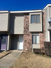 Building Photo - 2826 Louisiana Ave