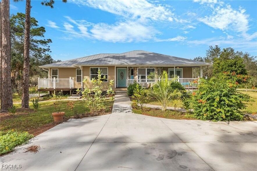 Foto principal - 6840 Cadet Ave