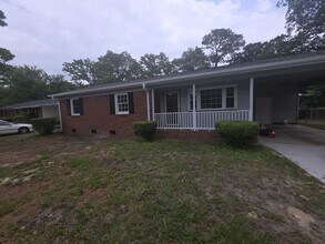 Building Photo - 1637 Flintshire Rd