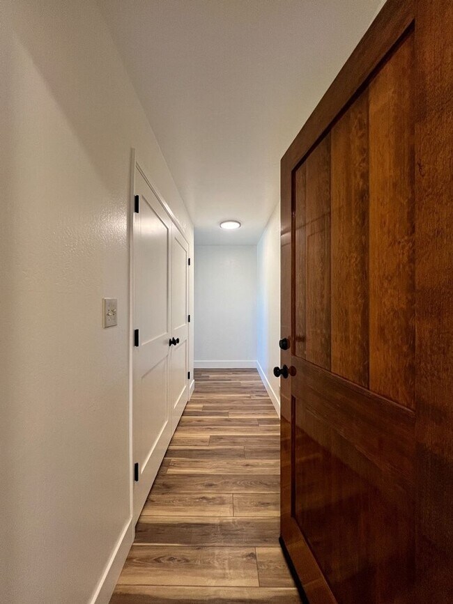 Foto del edificio - 3333 Cuttings Wharf Rd