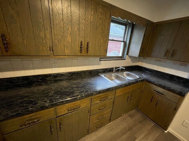 Foto del edificio - 2301 S 11th St.