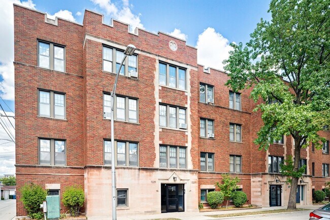 Building Photo - 7227 Adams St