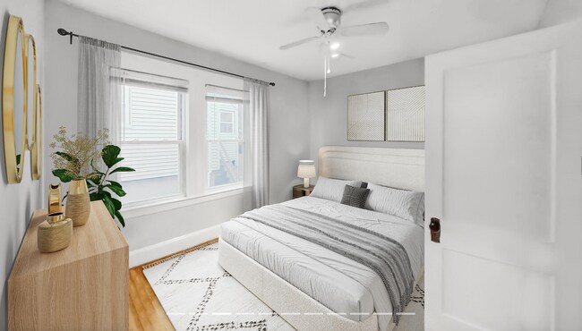Foto del edificio - 240 Parker Hill Ave