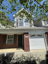 Building Photo - 4245 Aurora Cir