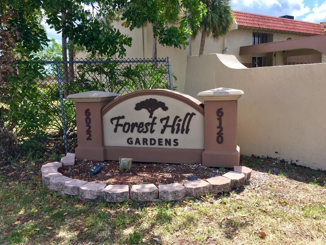6120 Forest Hill Blvd Unit 101, West Palm Beach, FL 33415 Condo for
