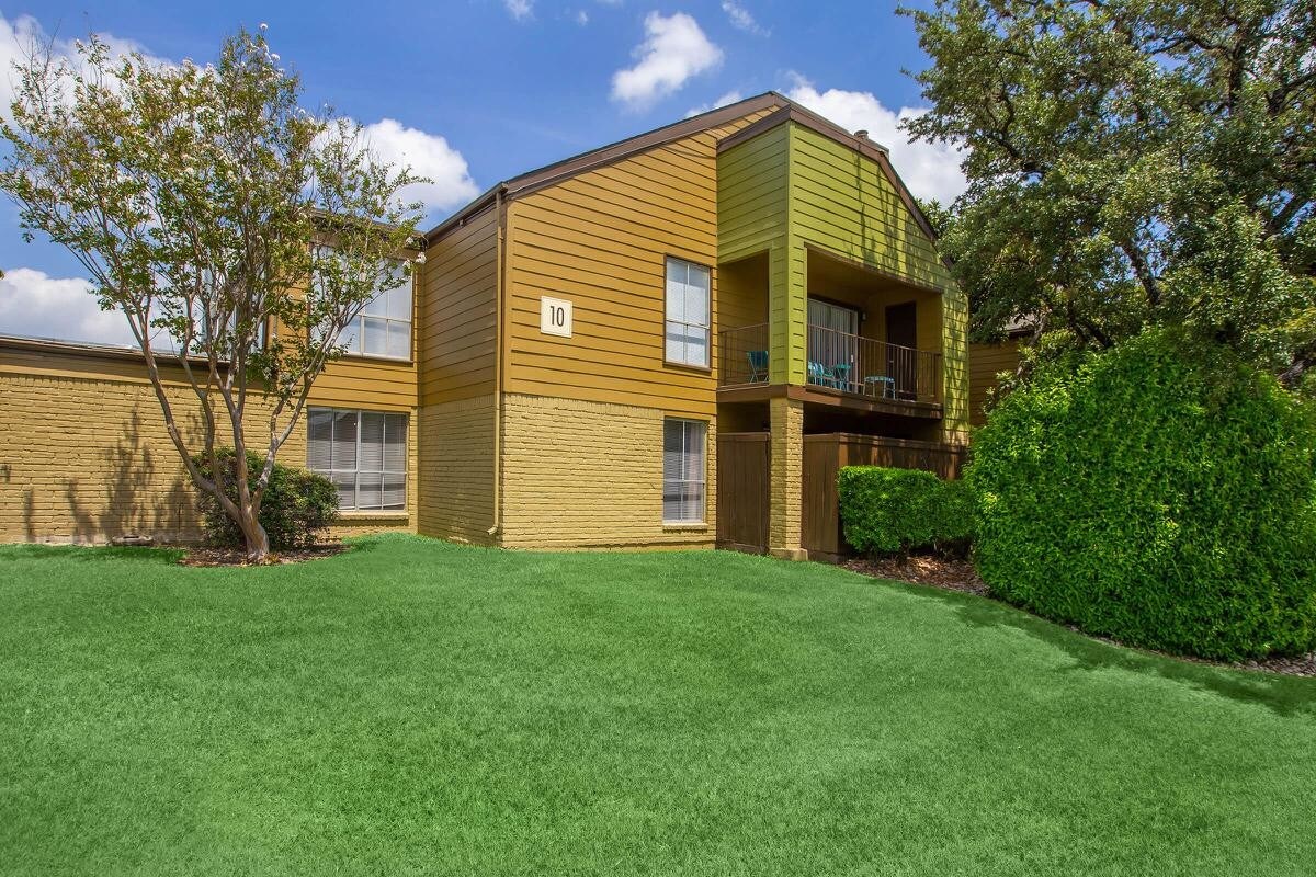 Barcelo Apartments San Antonio, TX