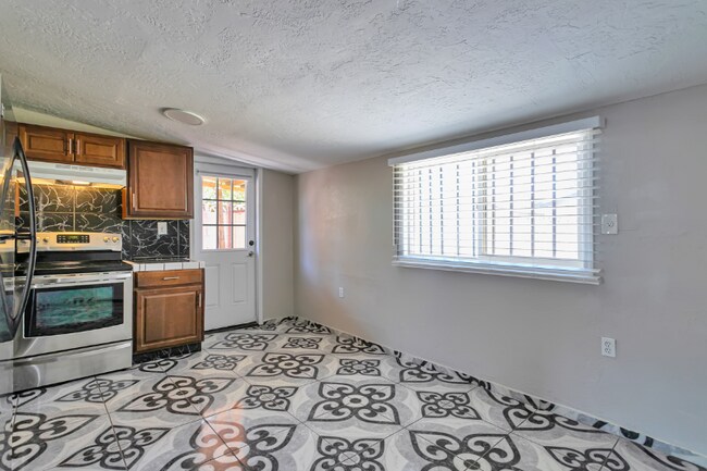 Foto del edificio - 5820 N 35th Ave