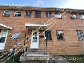 Building Photo - 919 W Mulberry St