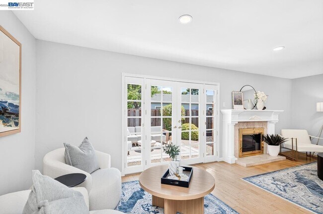 Foto del edificio - 583 Covington Way