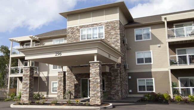 Building Photo - Brighton House