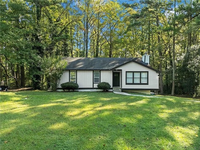 Building Photo - Room in House on Wedgewood Dr
