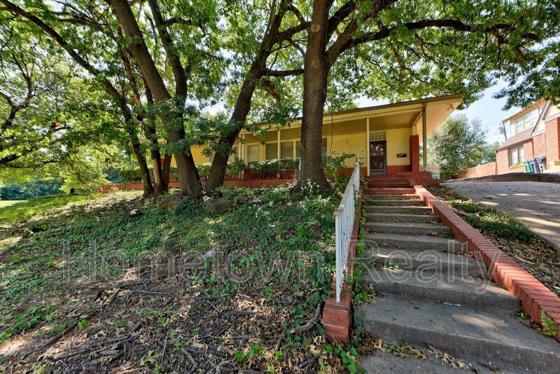Foto principal - 2004 NW 28th St