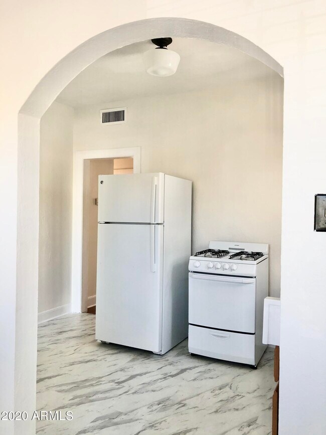 Foto del edificio - 1139 E Palm Ln