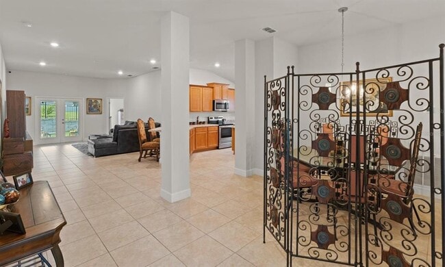 Foto del edificio - 636 Tanaro Ln