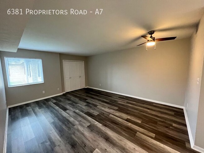 Foto del edificio - 6381 Proprietors Rd