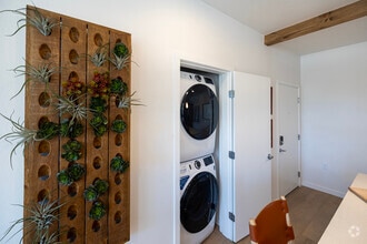 1 BR, 1 BA - 724SF - Encanto at Mesa Del Sol