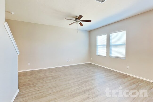 Building Photo - 13525 Sunrise Mdw