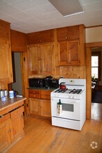 Building Photo - 3740 Bryant Ave S