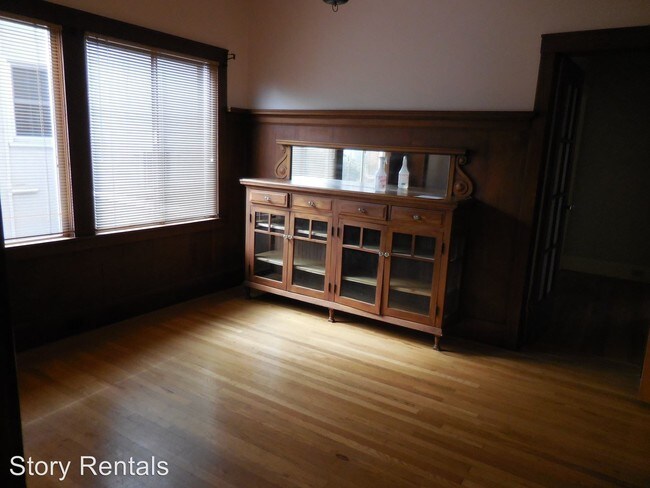 Building Photo - 2 br, 1 bath House - 335 Granada Ave