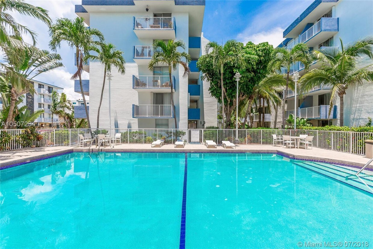 Primary Photo - NORTH BAY VILLAS CONDO