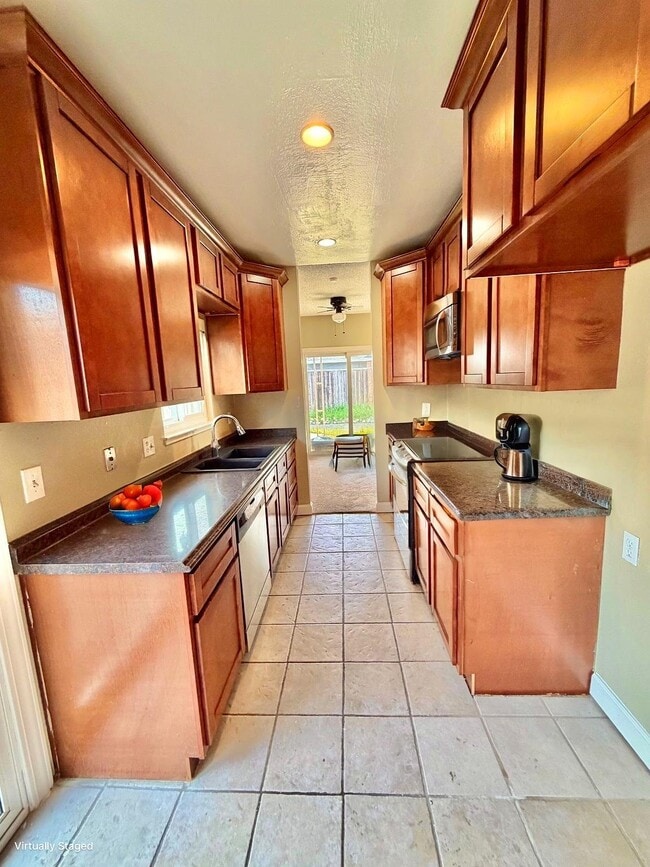 Foto del edificio - 14550 Acapulco Rd