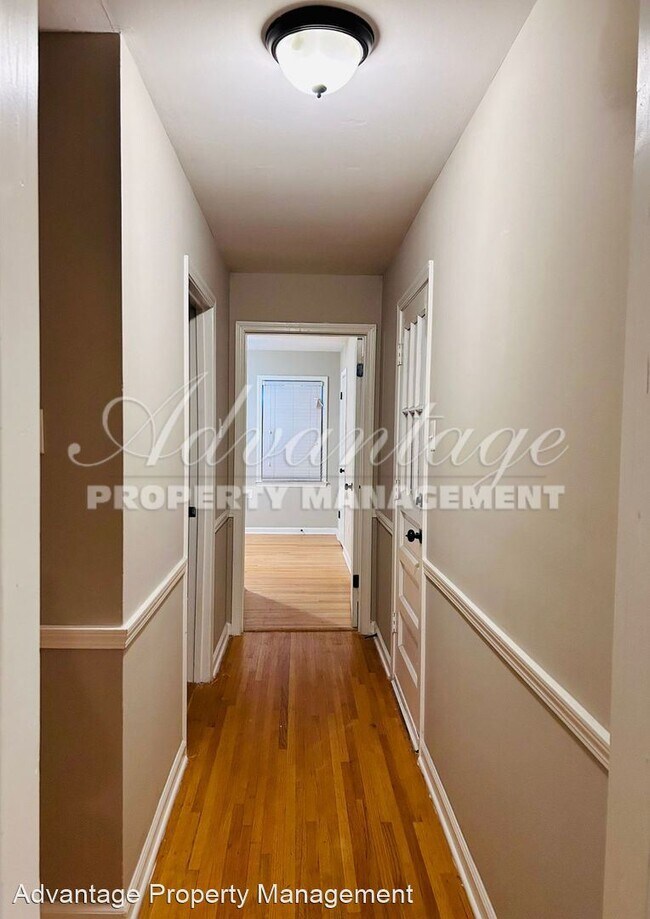 Building Photo - 3 br, 2 bath House - 4763 Wooddale Ave.