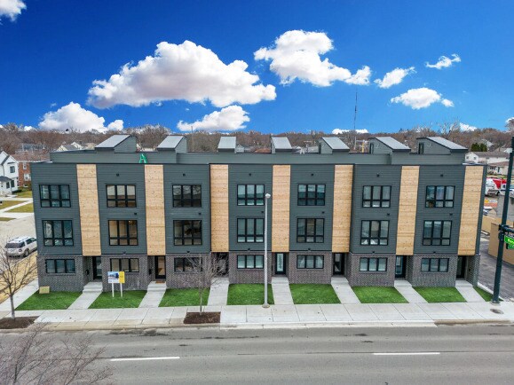 Foto del edificio - Philips Rowhomes