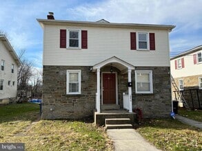 Building Photo - 199 1/2 Balignac Ave