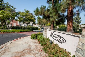 Building Photo - 11875 Caminito Ronaldo