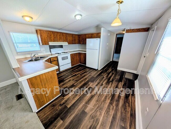 Foto del edificio - 5405 Swepsonville-Saxapahaw Rd