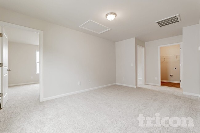 Foto del edificio - 260 Boulder Rdg Lp