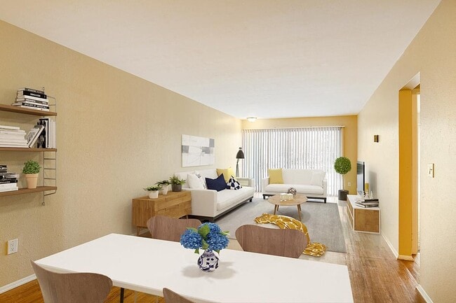 Foto del edificio - Country Club Gardens