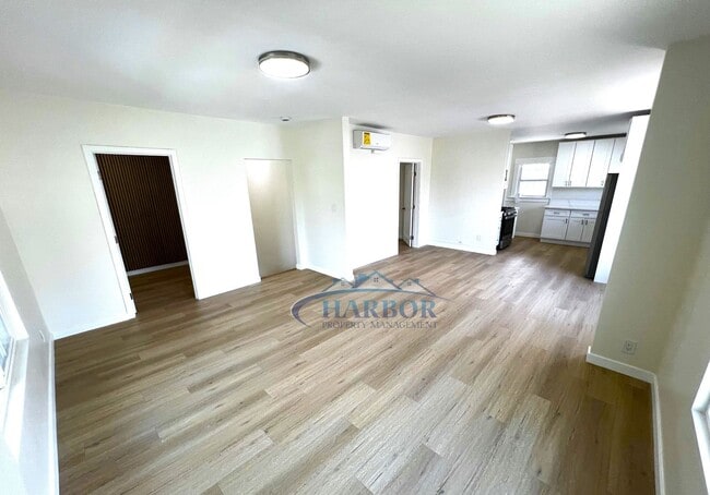 Foto del edificio - 226 N Bonnie Brae St